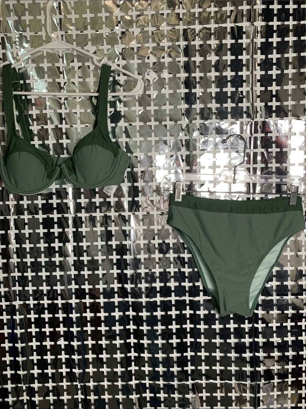 Cupshe Olive Green Women’s Bikini Set - Two-Piece Swim